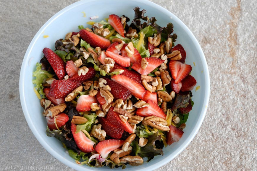 spring strawberry salad 3