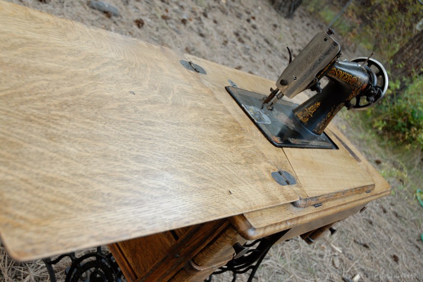 treadle cabinet restoration 14