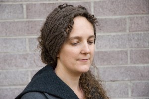 versatilde headband on 2